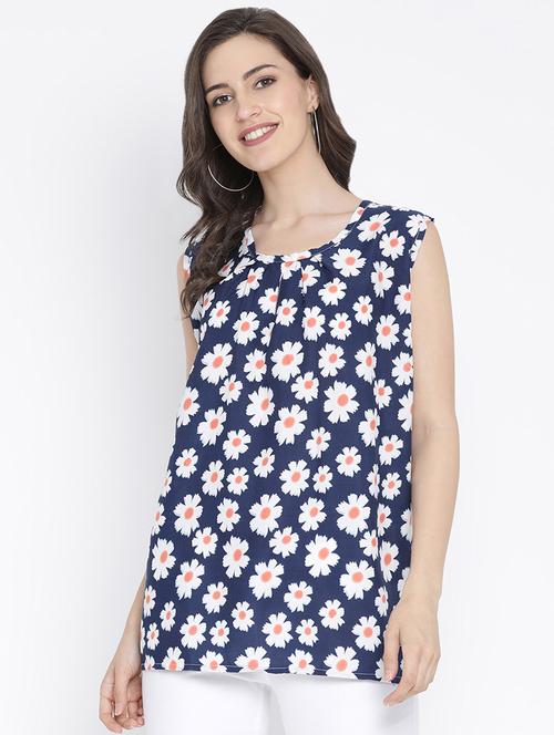 round neck floral top - 16880219 - Very Small Image - 1