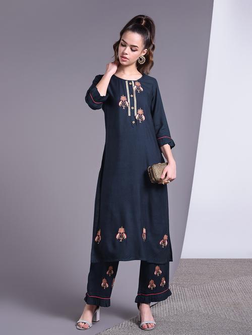 embroidered straight kurta - 16883727 - Very Small Image - 1