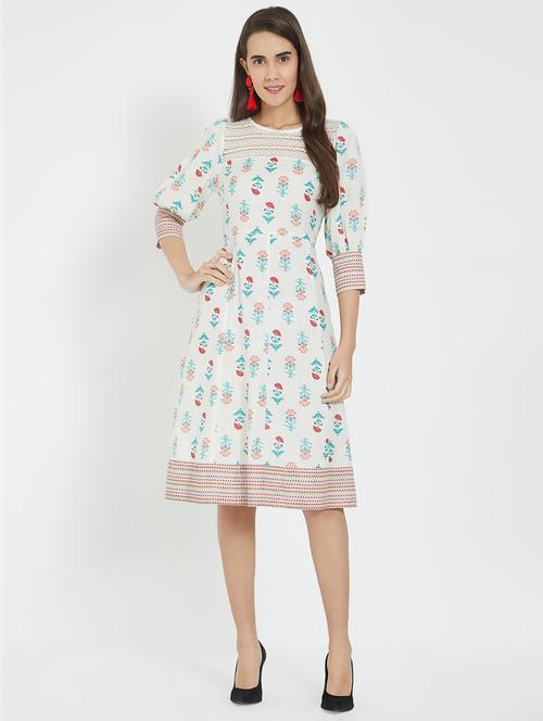 bishop sleeves floral dress - 16896974 - Very Small Image - 1