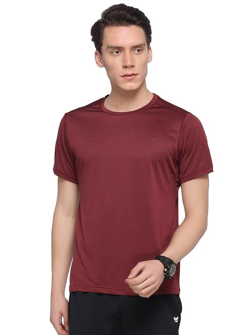 maroon solid t-shirt - 16904512 - Very Small Image - 1