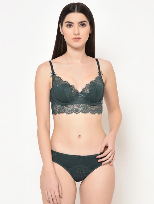 laced t-shirt bra and panty set - 16907951 - Very Small Image - 1