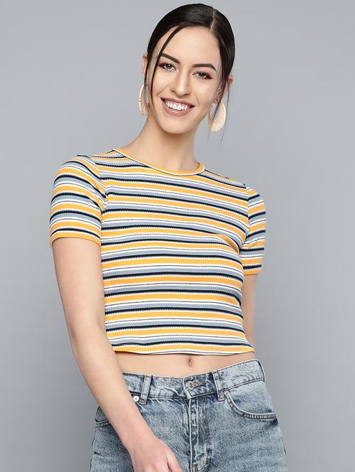 round neck striped tee - 16918368 - Very Small Image - 1