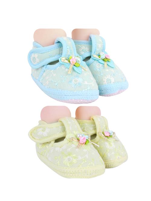 set of 2 multi colored fabric booty - 16931987 - Very Small Image - 1