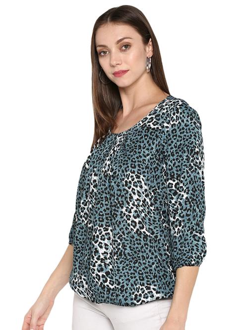 round neck pleated animal print top - 16932151 - Very Small Image - 1