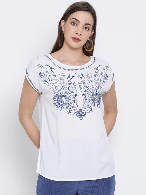 embroidered detail round neck top - 16936517 - Very Small Image - 1
