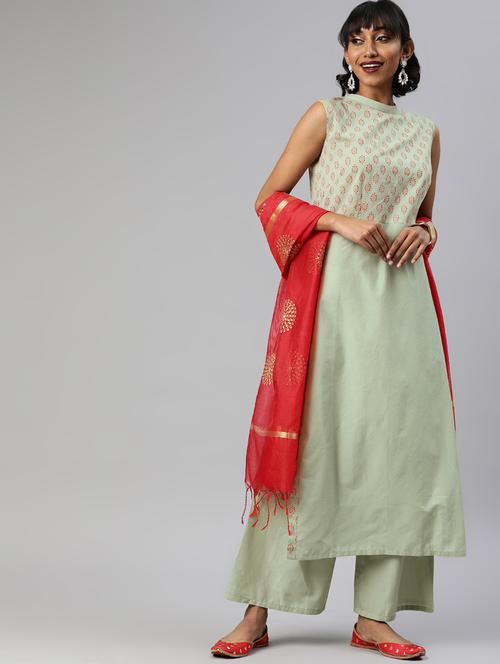 printed suit set - 16945336 - Very Small Image - 1