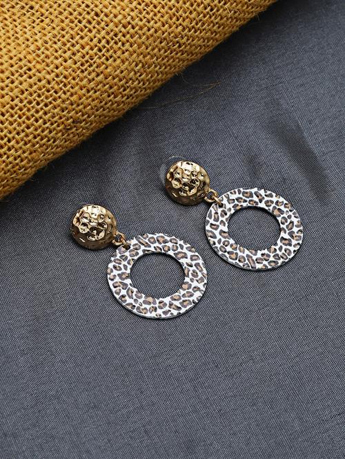 silver metal drop earring - 16952564 - Very Small Image - 1
