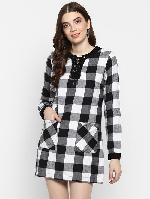 lace up neck checkered shift dress - 16952668 - Very Small Image - 1