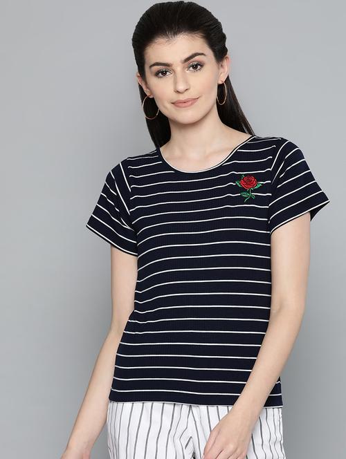 women's striped round neck t-shirt - 16962234 - Very Small Image - 1