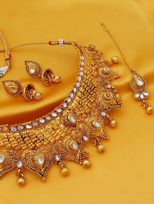 gold brass necklaces and earring - 16967861 - Very Small Image - 1