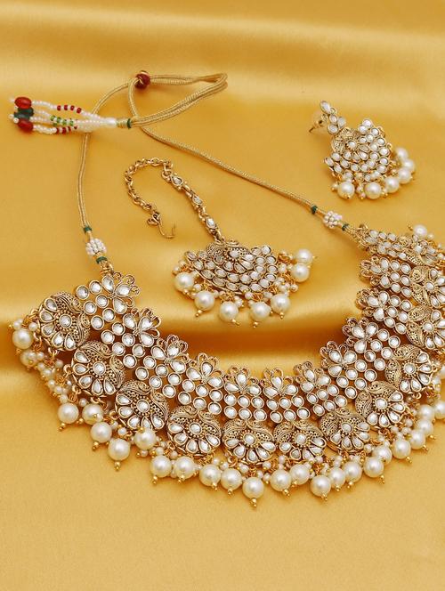 gold brass necklaces and earring - 16967887 - Very Small Image - 1