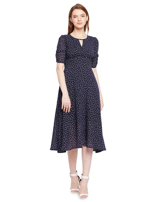 key hole neck floral flared dress - 16972171 - Very Small Image - 1