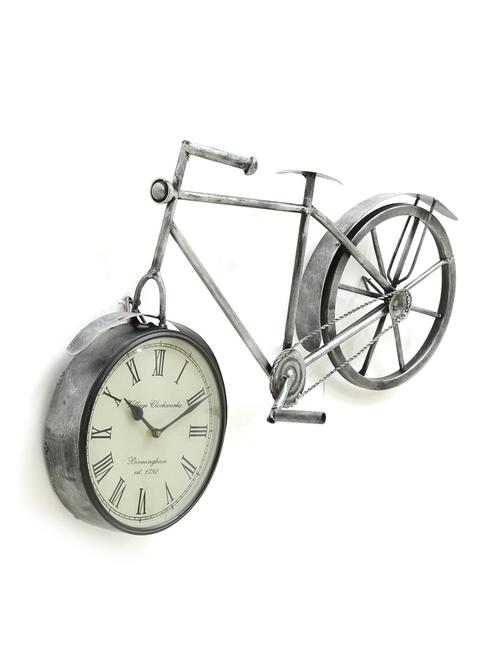 silver clock - 16978300 - Very Small Image - 1