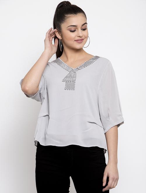 embellished neck high-low top - 16981669 - Very Small Image - 1