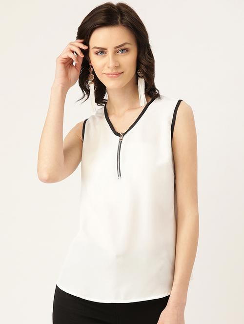 contrast detail zipper neck top - 16982156 - Very Small Image - 1
