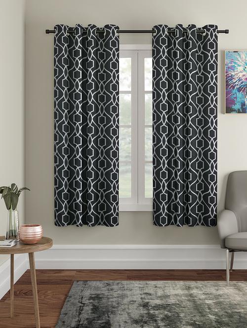 printed blackout fabric window curtain (set of 2) - 16983298 - Very Small Image - 1