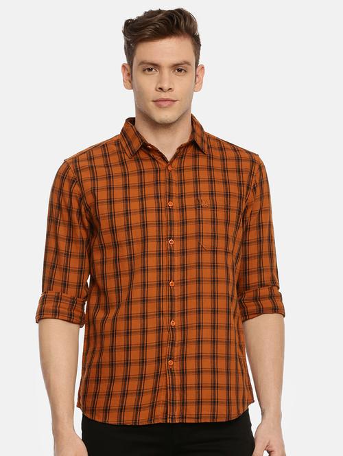 orange checkered casual shirt - 16983988 - Very Small Image - 1