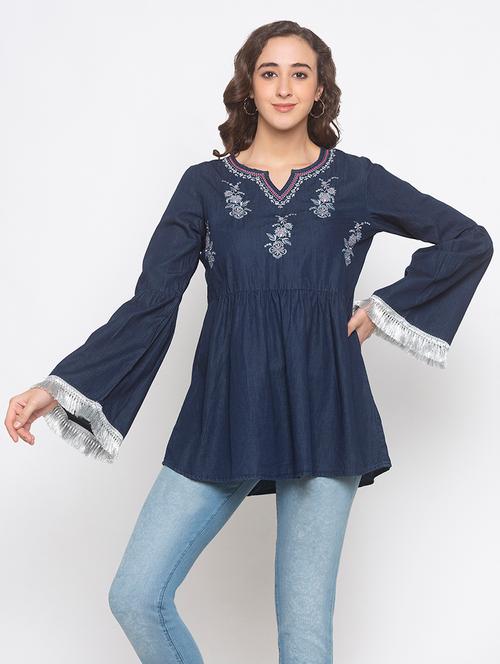 laced hem bell sleeved top - 16996648 - Very Small Image - 1