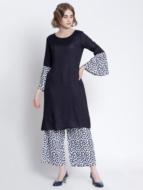 contrast bell sleeves back slit a-line kurta - 16998823 - Very Small Image - 1