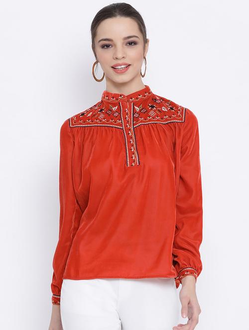 extended neck embroidered top - 17011068 - Very Small Image - 1