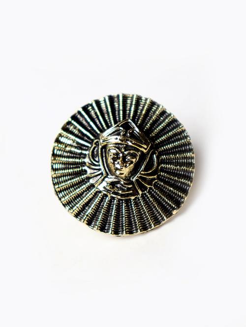 gold metal finger ring - 17062646 - Very Small Image - 1
