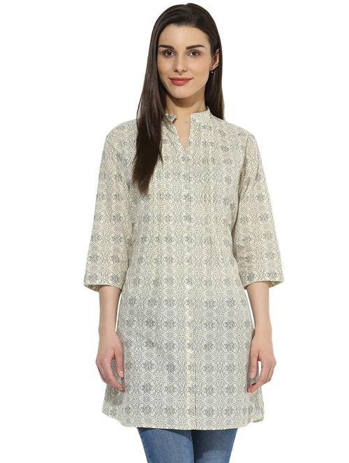three quarter sleeves printed tunic - 17066352 - Very Small Image - 1