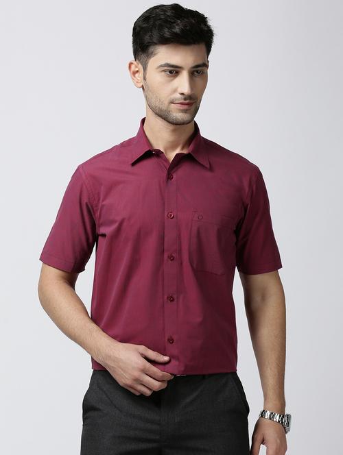 red solid formal shirt - 17077270 - Very Small Image - 1