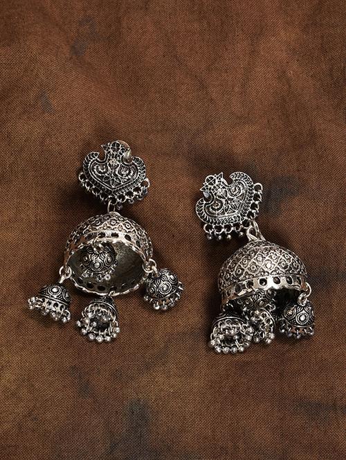 silver metal jhumka earring - 17086863 - Very Small Image - 1