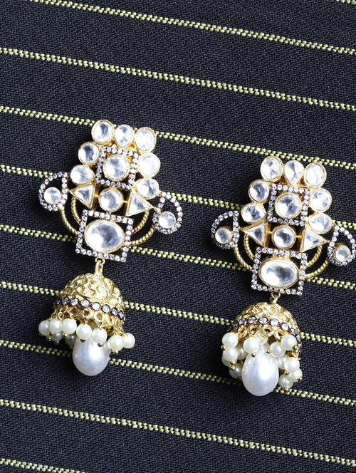 gold metal jhumka earring - 17086978 - Very Small Image - 1