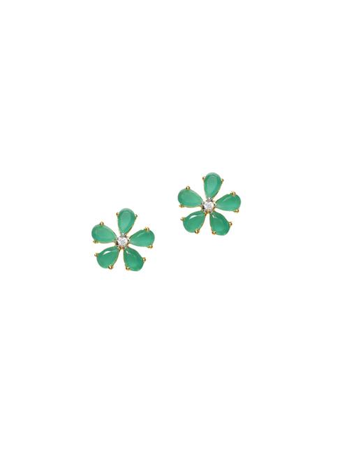green metal studs earring - 17137506 - Very Small Image - 1