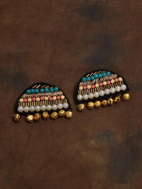 multi colored metal studs earring - 17191446 - Very Small Image - 1