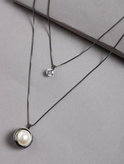 silver metal long necklace - 17193221 - Very Small Image - 1