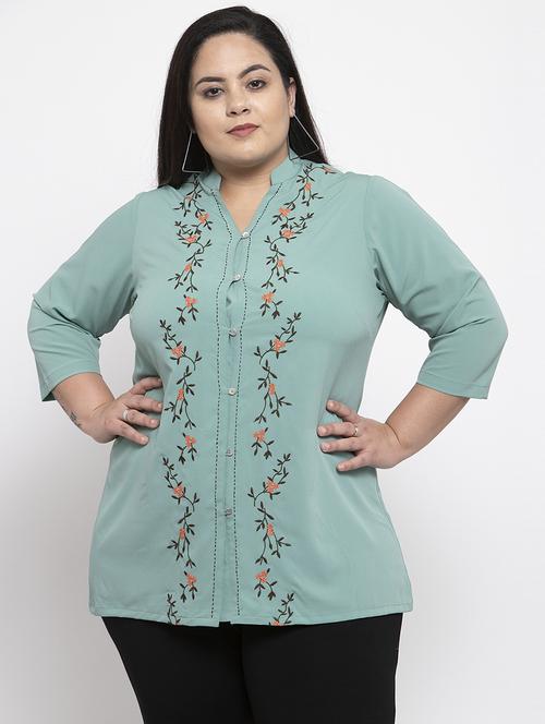 embroidered plus top - 17193245 - Very Small Image - 1