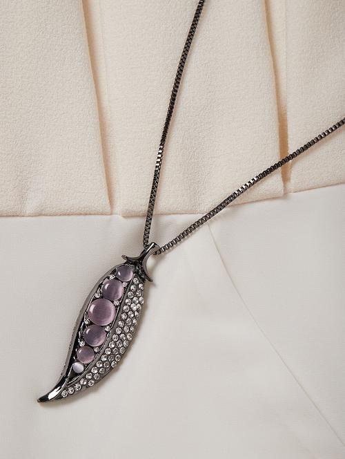 grey metal pendant - 17198967 - Very Small Image - 1