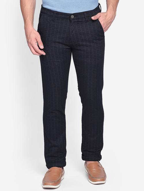black checkered chinos - 17204493 - Very Small Image - 1