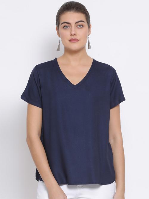 v-neck solid tee - 17233107 - Very Small Image - 1