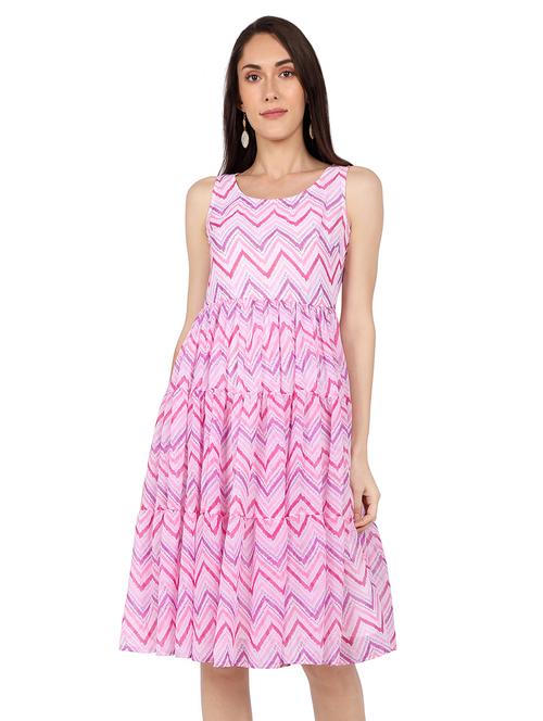 chevron print tiered dress - 17246730 - Very Small Image - 1
