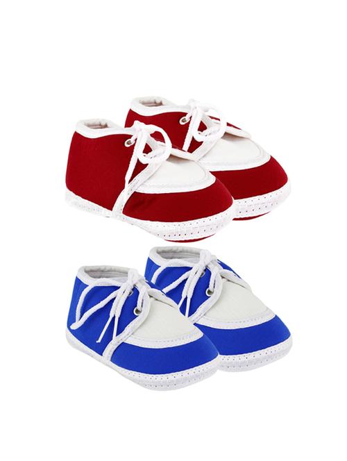 set of 2 booties - 17251481 - Very Small Image - 1