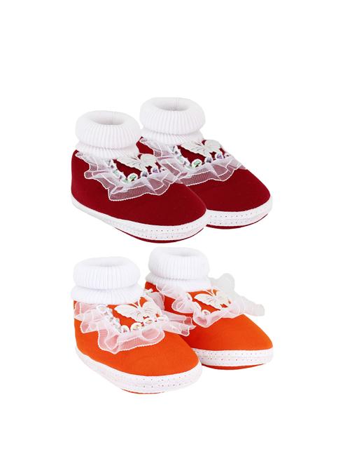 set of 2 booties - 17251572 - Very Small Image - 1