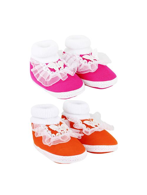 set of 2 booties - 17251576 - Very Small Image - 1