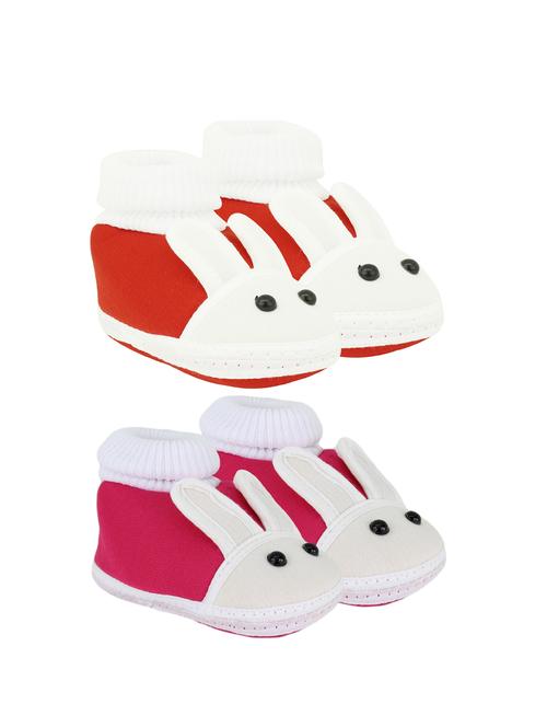 set of 2 booties - 17251610 - Very Small Image - 1