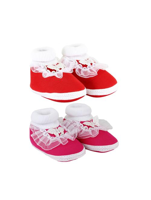 set of 2 booties - 17251623 - Very Small Image - 1