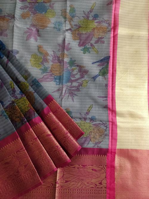 floral handloom saree with blouse - 17267752 - Very Small Image - 1
