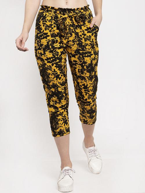 tie up waist floral capri - 17282077 - Very Small Image - 1