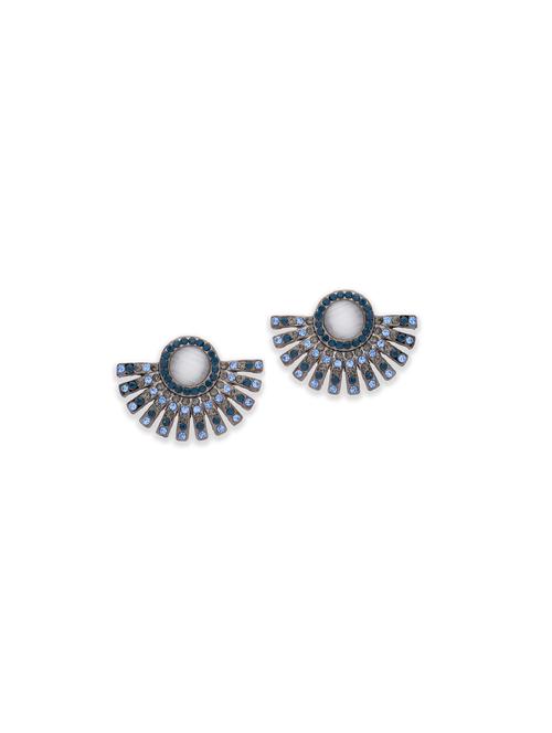 silver metal studs earring - 17287385 - Very Small Image - 1