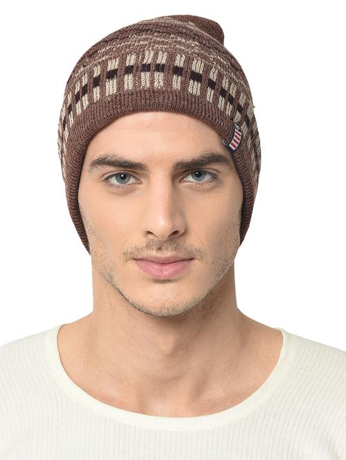 brown wool caps and hat - 17295451 - Very Small Image - 1