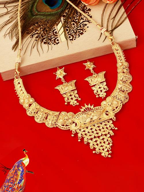 gold metal set - 17295876 - Very Small Image - 1