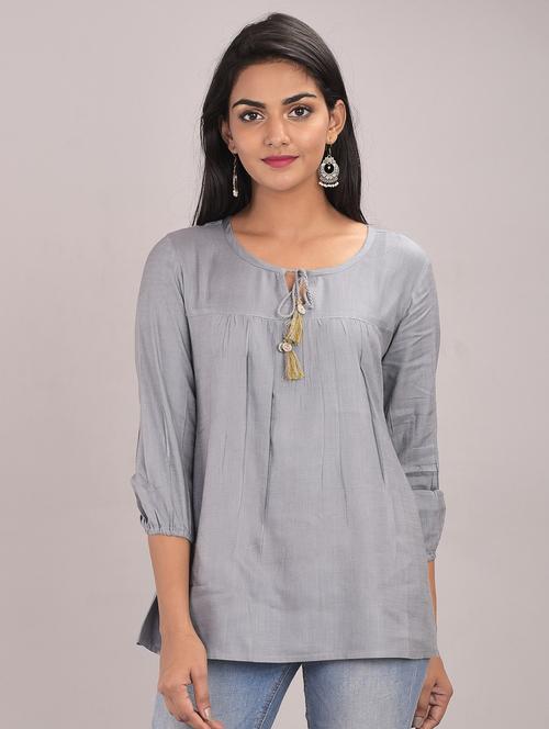 tie up neck top - 17299179 - Very Small Image - 1