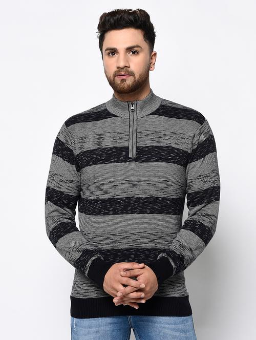 grey striped pullover - 17342930 - Very Small Image - 1