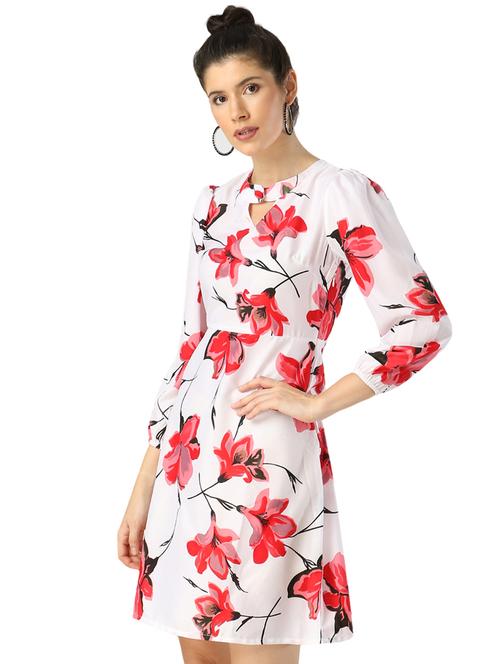 round neck floral dress - 17361861 - Very Small Image - 1